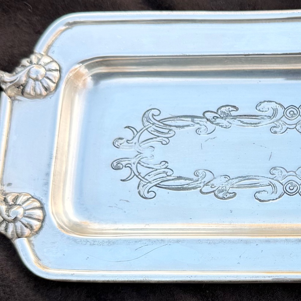 Butter Dish - Picture 2 of 4